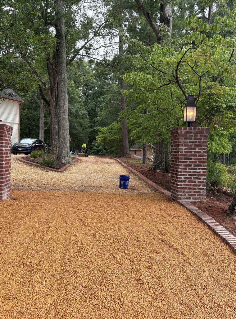 6892c119407ba8bbe81431ed_Pea Gravel and Columns 4-p-2600